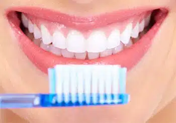 5 Ways Poor Oral Hygiene Can Impact Your Life | Kirkland Family Dentistry